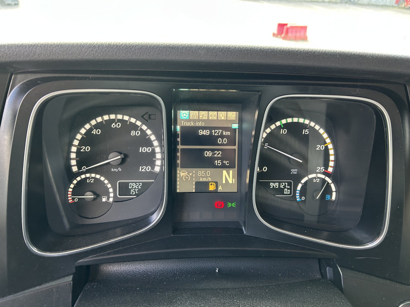 Mercedes-Benz Actros 1845 Bigspace / 949 dkm / Stand Klima / APK TUV 09-25 - Vilcējs: foto 4 Mercedes-Benz Actros 1845 Bigspace / 949 dkm / Stand Klima / APK TUV 09-25 - Vilcējs: foto 4
