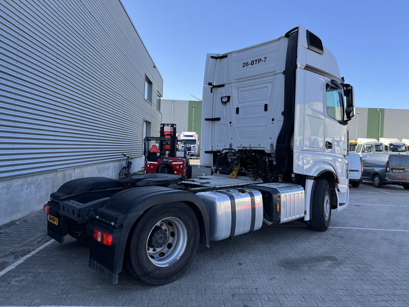 Mercedes-Benz Actros L 1845 Gigaspace / 2 Tanks / Stand Klima / APK TUV 11-25 - Vilcējs: foto 2 Mercedes-Benz Actros L 1845 Gigaspace / 2 Tanks / Stand Klima / APK TUV 11-25 - Vilcējs: foto 2
