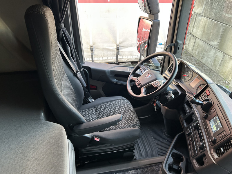 Scania R450 Highline / Retarder / 724 dkm / APK TUV 07-26 - Vilcējs: foto 3 Scania R450 Highline / Retarder / 724 dkm / APK TUV 07-26 - Vilcējs: foto 3