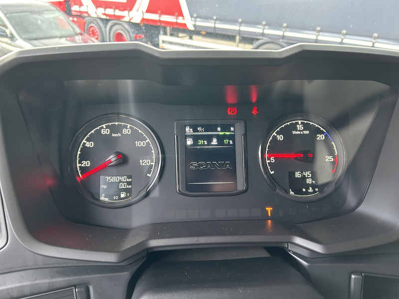 Scania R450 Highline / Retarder / 758 dkm / APK TUV 03-26 - Vilcējs: foto 4 Scania R450 Highline / Retarder / 758 dkm / APK TUV 03-26 - Vilcējs: foto 4