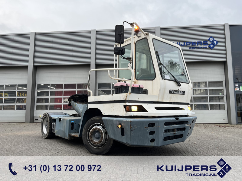 Terberg YT 182 / Cummins - Allison / Hefschotel / 2007 - Vilcējs: foto 1 Terberg YT 182 / Cummins - Allison / Hefschotel / 2007 - Vilcējs: foto 1