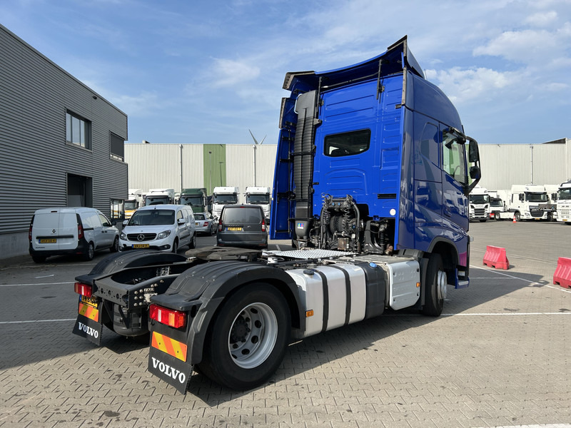 Volvo FH 420 Globetrotter / 921 dkm / 2 Tanks / VEB+ / NL Truck - Vilcējs: foto 2 Volvo FH 420 Globetrotter / 921 dkm / 2 Tanks / VEB+ / NL Truck - Vilcējs: foto 2
