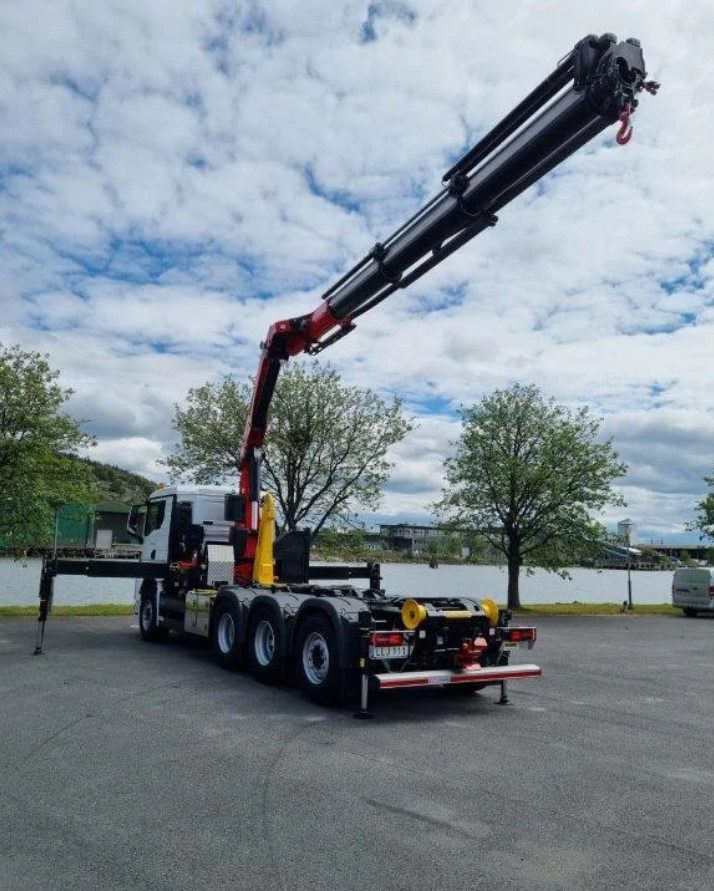 MAN TGS 35.510 8×4 Tridem kranväxlare Palfinger - Pacēlājs ar āķi, Kravas auto ar manipulatoru: foto 3 MAN TGS 35.510 8×4 Tridem kranväxlare Palfinger - Pacēlājs ar āķi, Kravas auto ar manipulatoru: foto 3