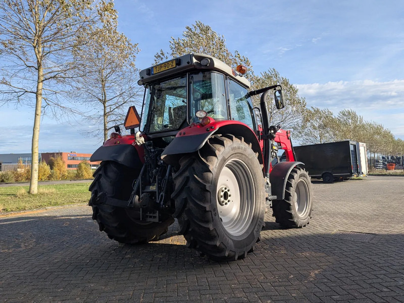 Massey Ferguson MF 5710 SL 5710 SL - Traktors: foto 5 Massey Ferguson MF 5710 SL 5710 SL - Traktors: foto 5