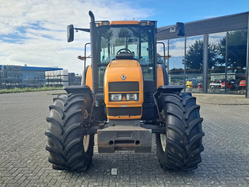 Renault ARES 640 RZ ARES 640 RZ - Traktors: foto 4 Renault ARES 640 RZ ARES 640 RZ - Traktors: foto 4