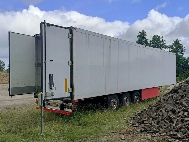 Schmitz Cargobull SKO 24 Thermo King SL-200e - Piekabe refrižerators: foto 3 Schmitz Cargobull SKO 24 Thermo King SL-200e - Piekabe refrižerators: foto 3