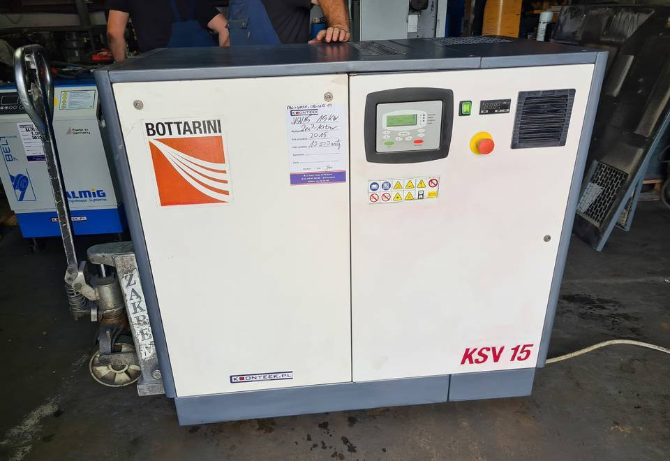 Kompresor śrubowy BOTTARINI KSV 15, 15 kw, 2015r - Gaisa kompresors: foto 4 Kompresor śrubowy BOTTARINI KSV 15, 15 kw, 2015r - Gaisa kompresors: foto 4
