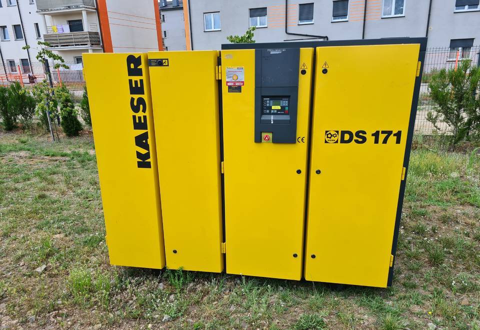Kompresor śrubowy KAESER DS 171 90 kw - Gaisa kompresors: foto 5 Kompresor śrubowy KAESER DS 171 90 kw - Gaisa kompresors: foto 5