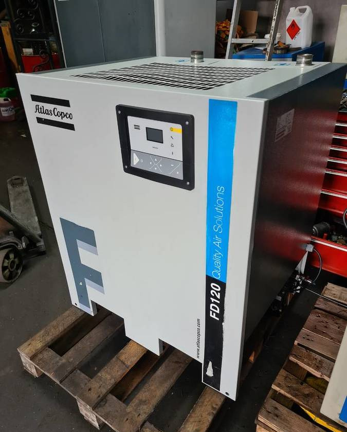 OSUSZACZ ZIĘBNICZY ATLAS COPCO FD 120 7,2m3 - Gaisa kompresors: foto 2 OSUSZACZ ZIĘBNICZY ATLAS COPCO FD 120 7,2m3 - Gaisa kompresors: foto 2
