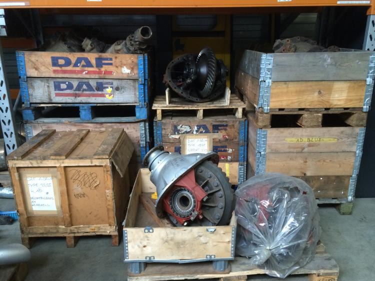 DAF differentieel touringcar en lijnbus - Diferenciālis - Autobuss: foto 1 DAF differentieel touringcar en lijnbus - Diferenciālis - Autobuss: foto 1