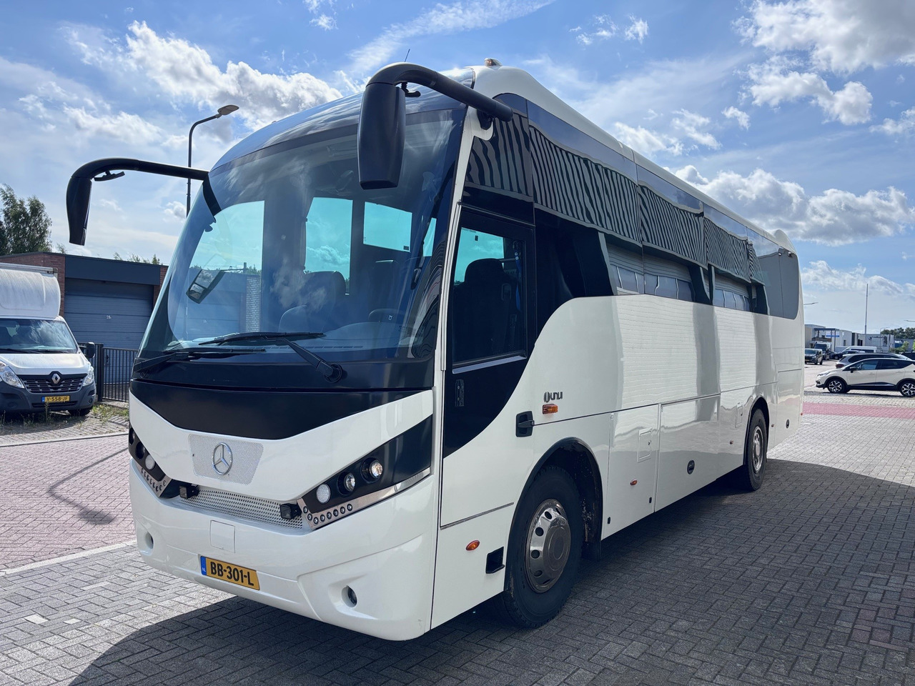 Mercedes ATEGO 1530 Touring GT / UNVI - Starppilsētu autobuss: foto 3 Mercedes ATEGO 1530 Touring GT / UNVI - Starppilsētu autobuss: foto 3