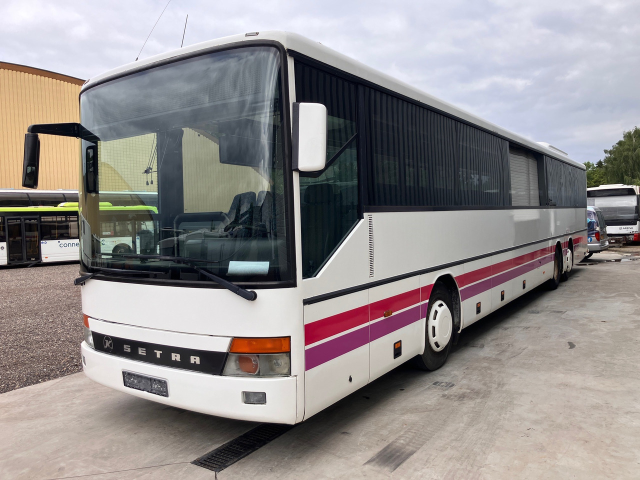 SETRA S319 UL (chassis work) - Piepilsētas autobuss: foto 3 SETRA S319 UL (chassis work) - Piepilsētas autobuss: foto 3