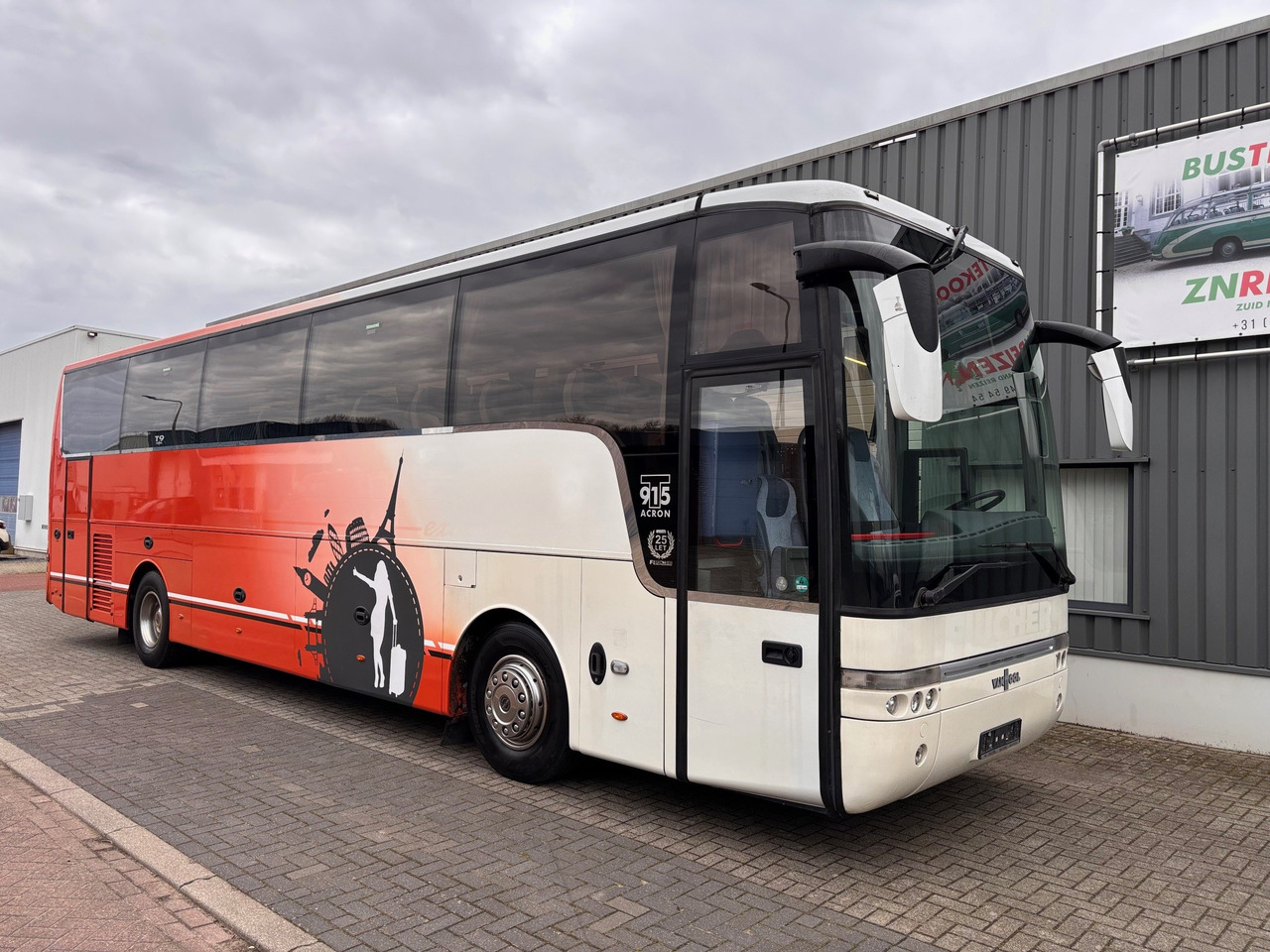 Vanhool T915 Acron Euro 5 - Starppilsētu autobuss: foto 1 Vanhool T915 Acron Euro 5 - Starppilsētu autobuss: foto 1