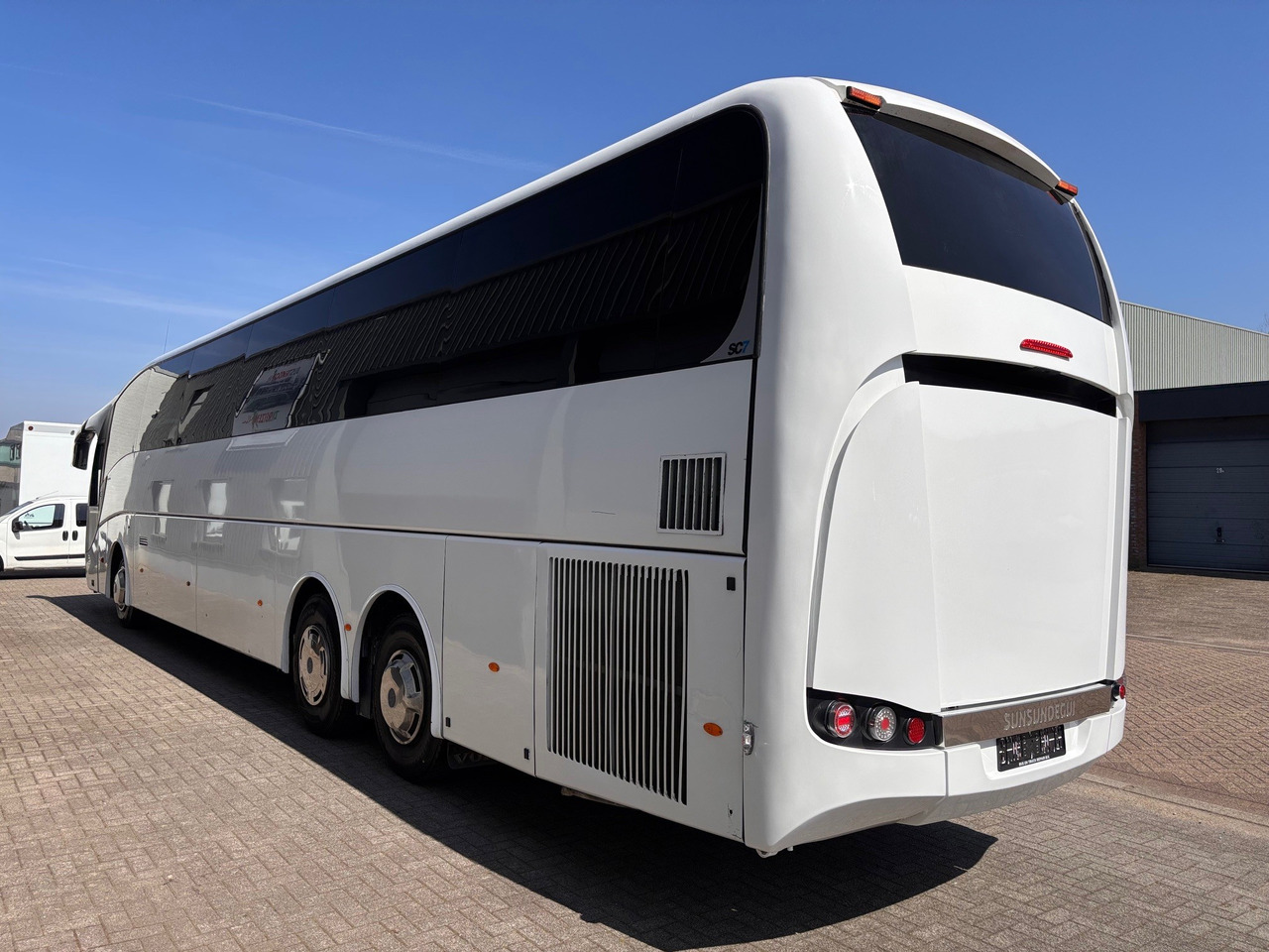 Volvo B11R SUNSUNDEGUI SC7, Euro 6. - Starppilsētu autobuss: foto 4 Volvo B11R SUNSUNDEGUI SC7, Euro 6. - Starppilsētu autobuss: foto 4