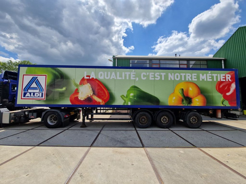Schmitz Cargobull SKO 24 - Puspiekabe slēgtā virsbūve: foto 4 Schmitz Cargobull SKO 24 - Puspiekabe slēgtā virsbūve: foto 4