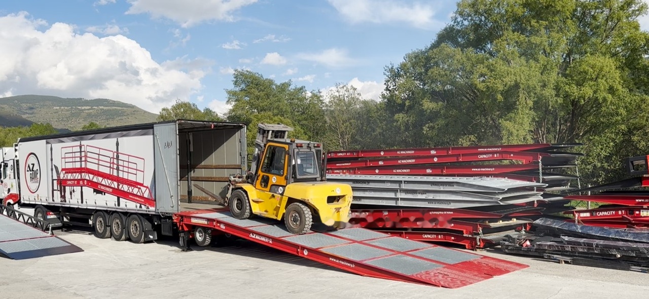 AZ RAMP KING VERSION, BIG FOOT LLO 25T mobile loading ramp - Iekraušanas rampa: foto 4 AZ RAMP KING VERSION, BIG FOOT LLO 25T mobile loading ramp - Iekraušanas rampa: foto 4