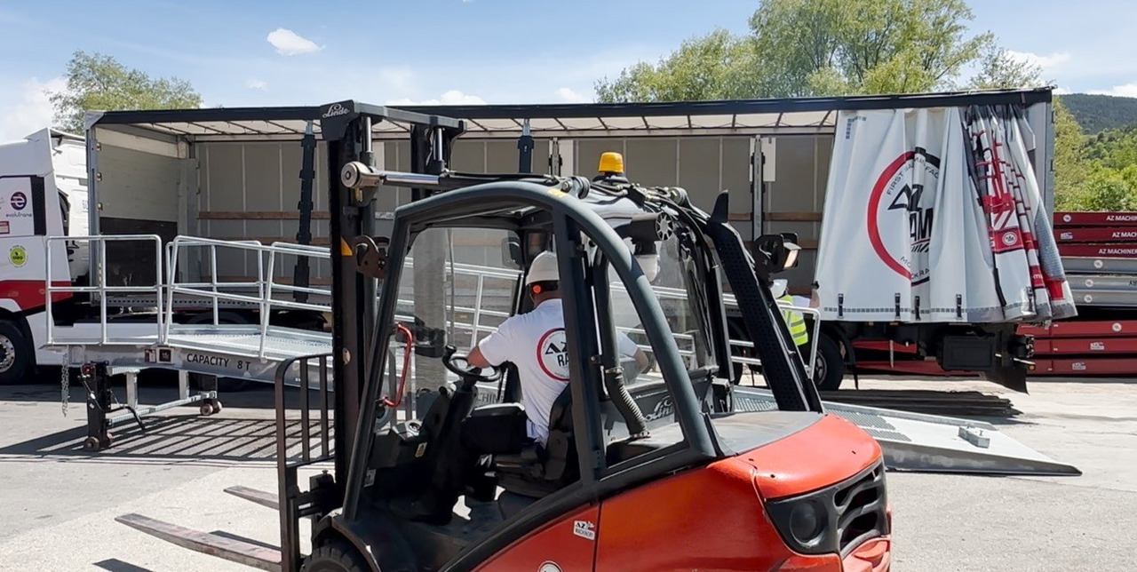 Jaunā Iekraušanas rampa AZ RAMP-PRIME PRIME WLO + 12 FULL GALVA Mobil Loading Ramp: foto 9