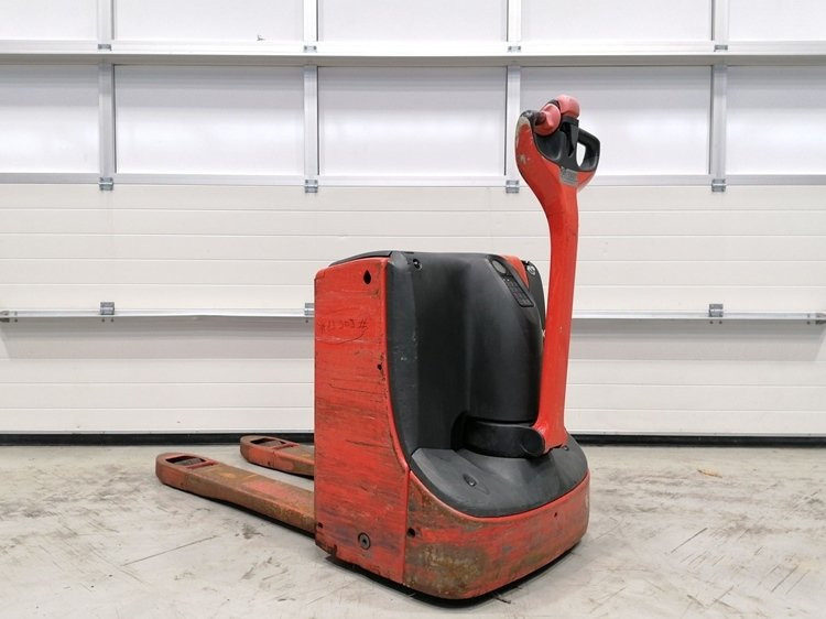 Used Electric Pallet Truck-Fenwick-T16 - Rokas palešu ratiņi: foto 3 Used Electric Pallet Truck-Fenwick-T16 - Rokas palešu ratiņi: foto 3