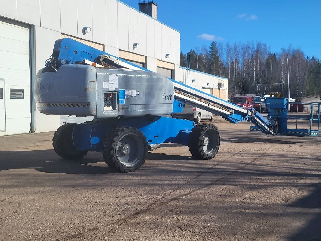 Genie S 65 - Izlices pacēlājs: foto 1 Genie S 65 - Izlices pacēlājs: foto 1