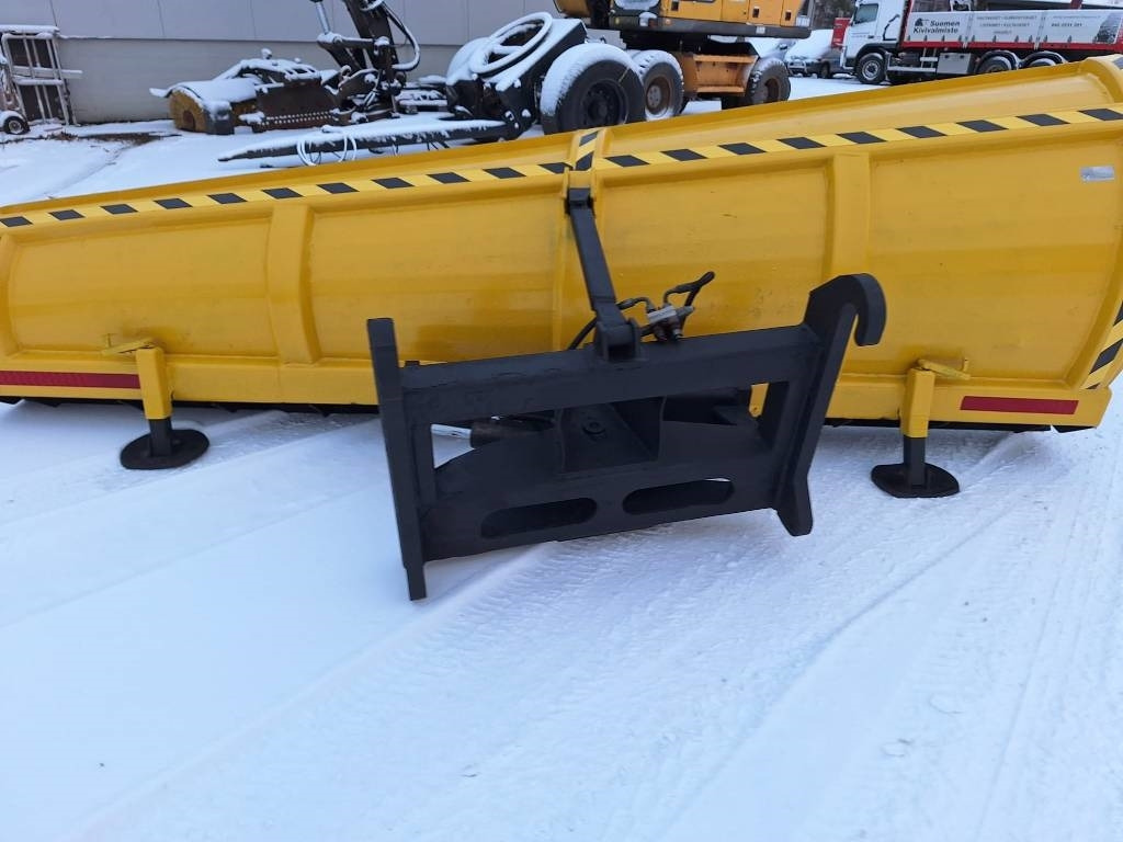 Rote 360 alueaura - Sniega arkls - Lauksaimniecības tehnika: foto 5 Rote 360 alueaura - Sniega arkls - Lauksaimniecības tehnika: foto 5