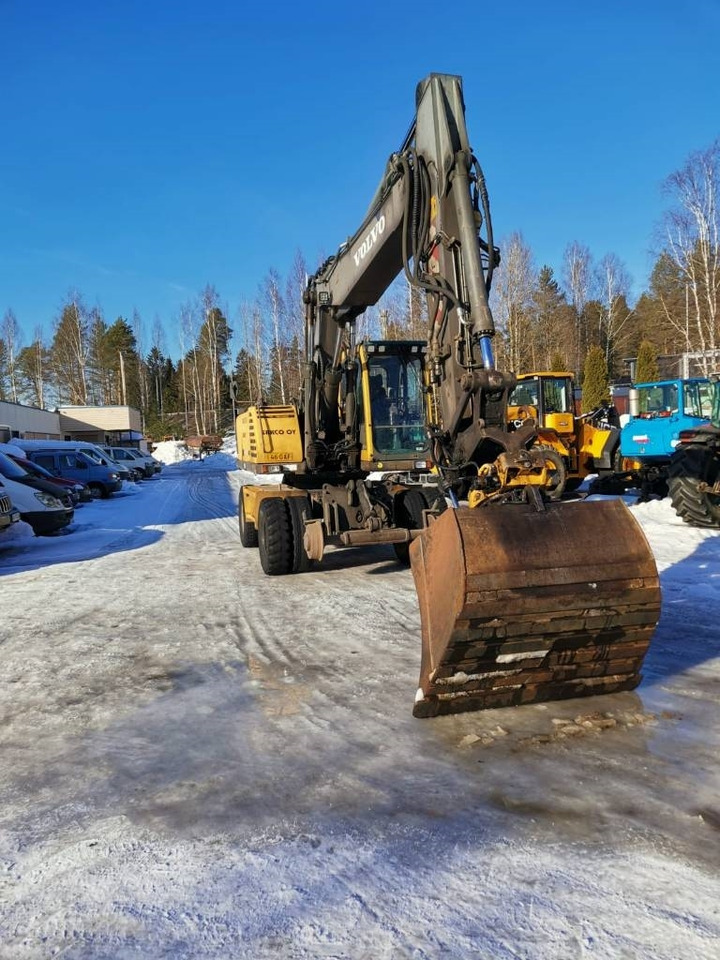 Volvo EW 180 B - Riteņu ekskavators: foto 5 Volvo EW 180 B - Riteņu ekskavators: foto 5