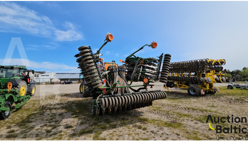 Amazone Cirrus 6003-2 - Kombinētā sējmašīna: foto 3 Amazone Cirrus 6003-2 - Kombinētā sējmašīna: foto 3