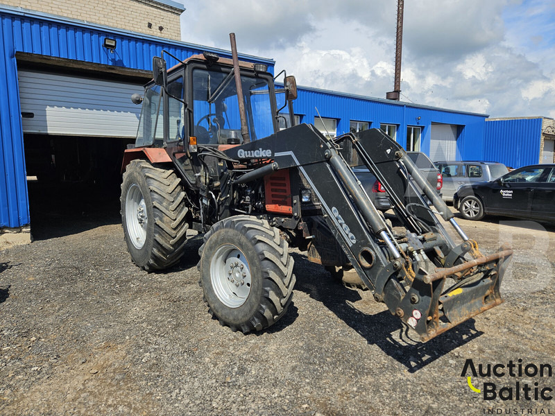 Belarus MTZ 892 - Traktors: foto 1 Belarus MTZ 892 - Traktors: foto 1