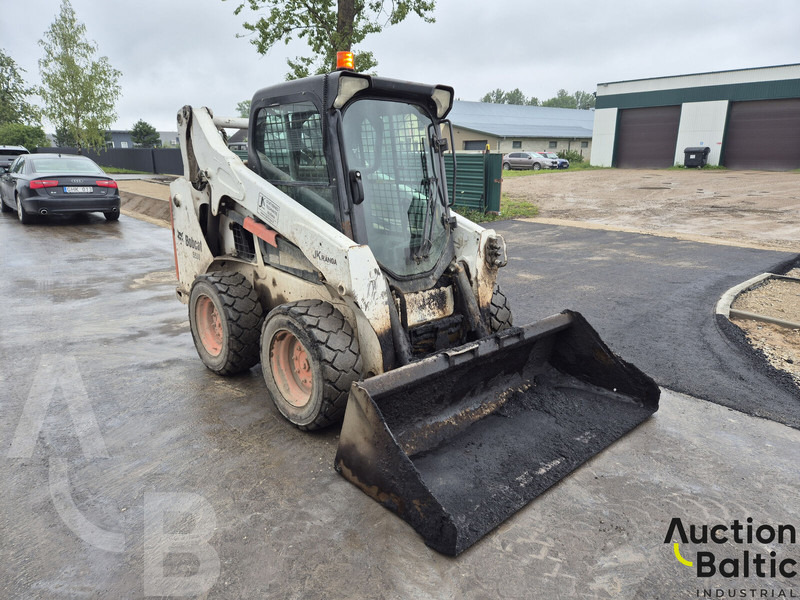 Bobcat S 530 - Kompaktiekrāvējs: foto 1 Bobcat S 530 - Kompaktiekrāvējs: foto 1