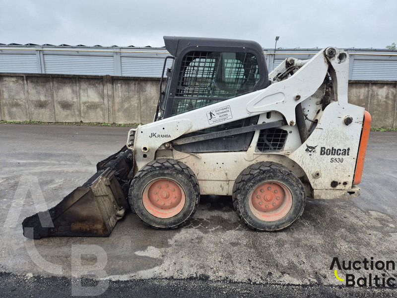 Bobcat S 530 - Kompaktiekrāvējs: foto 3 Bobcat S 530 - Kompaktiekrāvējs: foto 3