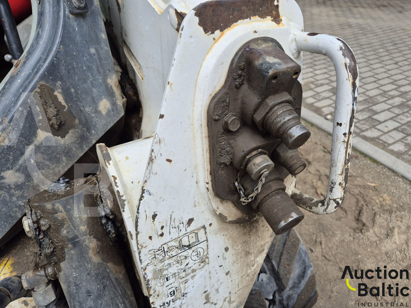 Kāpurķēžu iekrāvējs Bobcat T 590: foto 11
