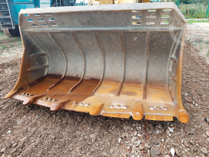 Caterpillar 963 C - Kāpurķēžu iekrāvējs: foto 4 Caterpillar 963 C - Kāpurķēžu iekrāvējs: foto 4