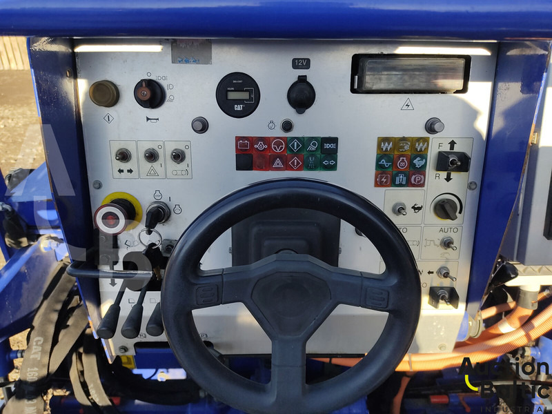 Caterpillar AP 255 E - Asfalta klājējs: foto 5 Caterpillar AP 255 E - Asfalta klājējs: foto 5