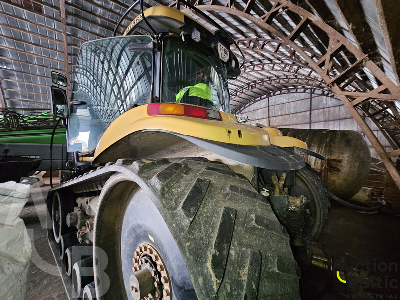 Challenger MT 865 - Kāpurķēžu traktors: foto 4 Challenger MT 865 - Kāpurķēžu traktors: foto 4