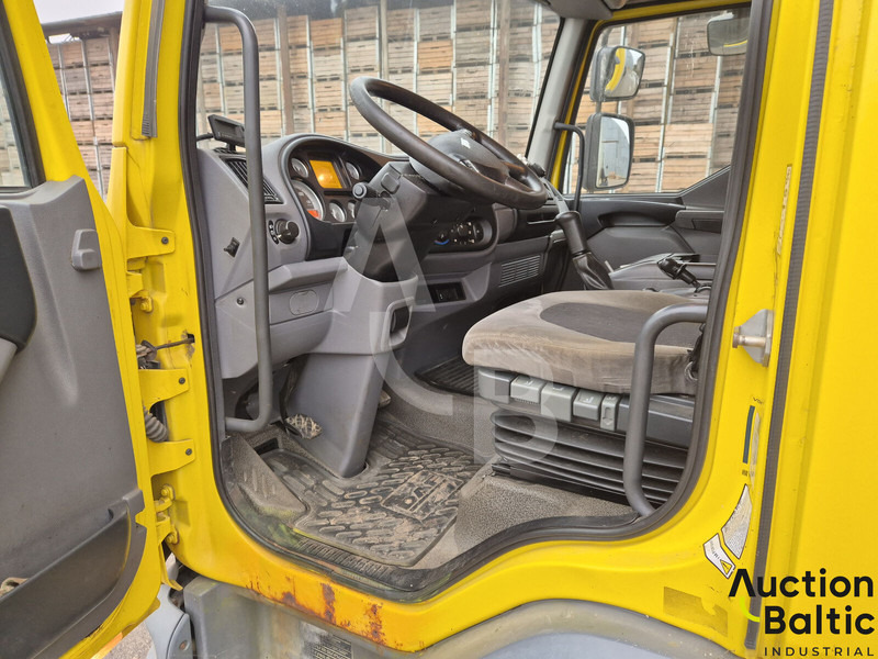 DAF FA LF 45.180 - Kravas automašīna ar slēgto virsbūvi: foto 5 DAF FA LF 45.180 - Kravas automašīna ar slēgto virsbūvi: foto 5