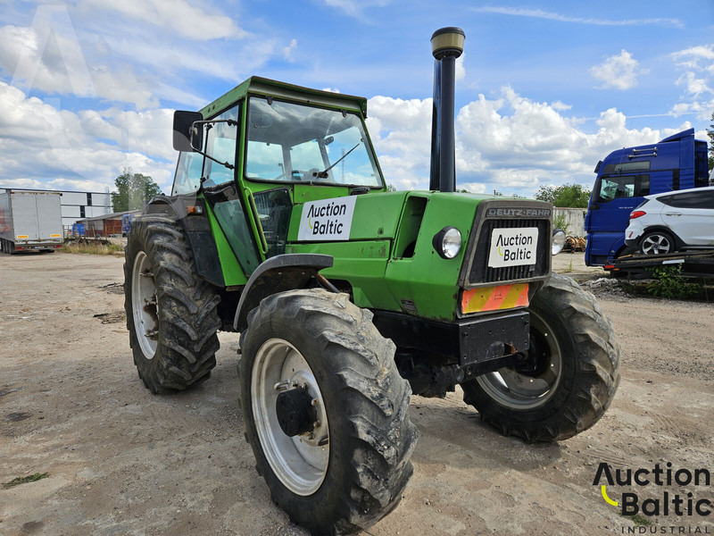 Deutz-Fahr D 1026 A-S - Traktors: foto 1 Deutz-Fahr D 1026 A-S - Traktors: foto 1