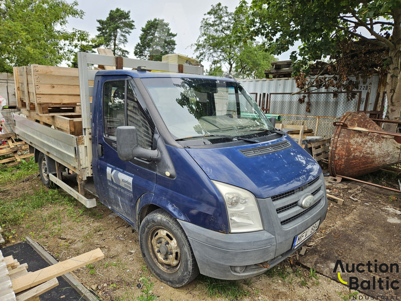 Ford Transit - Komercauto pašizgāzējs: foto 1 Ford Transit - Komercauto pašizgāzējs: foto 1