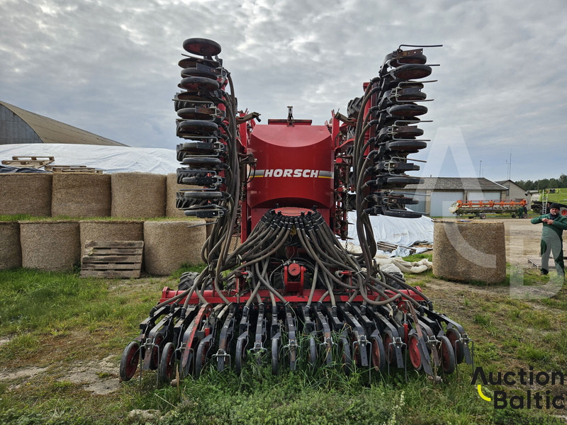 Horsch Pronto 6 DC - Kombinētā sējmašīna: foto 4 Horsch Pronto 6 DC - Kombinētā sējmašīna: foto 4