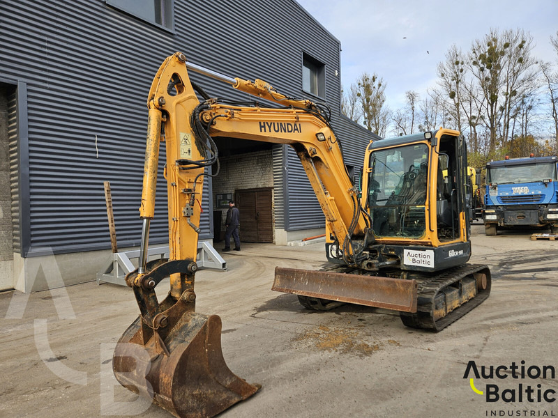 Hyundai Robex 60 CR-9 A - Mini-ekskavators: foto 1 Hyundai Robex 60 CR-9 A - Mini-ekskavators: foto 1