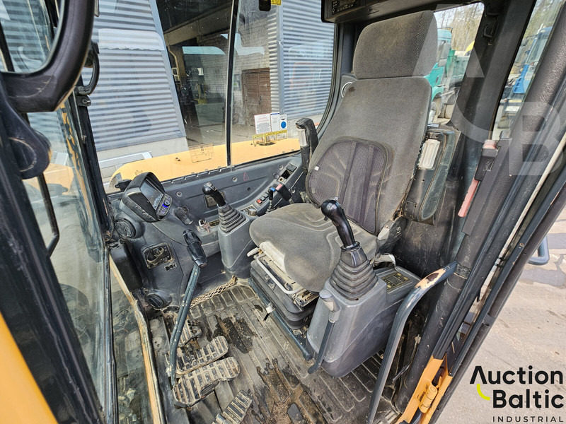 Hyundai Robex 60 CR-9 A - Mini-ekskavators: foto 5 Hyundai Robex 60 CR-9 A - Mini-ekskavators: foto 5