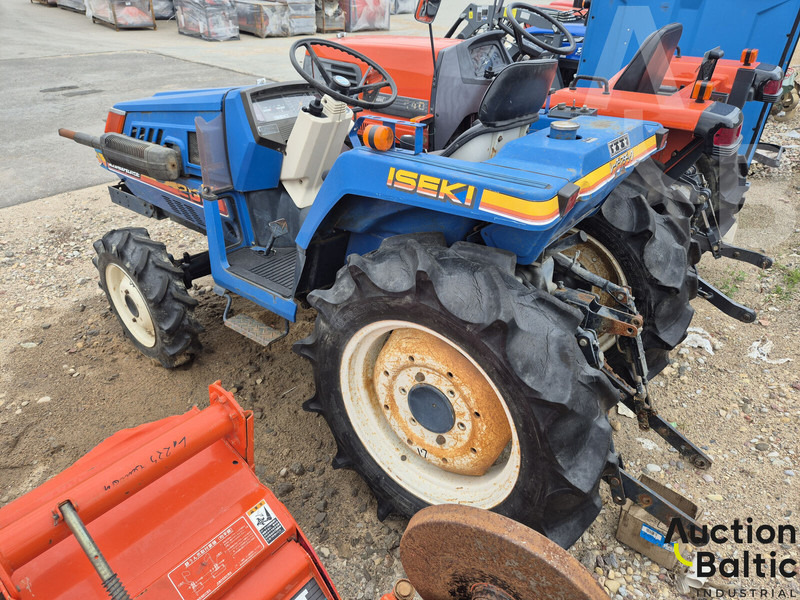 Iseki TU 200 - Traktors: foto 3 Iseki TU 200 - Traktors: foto 3