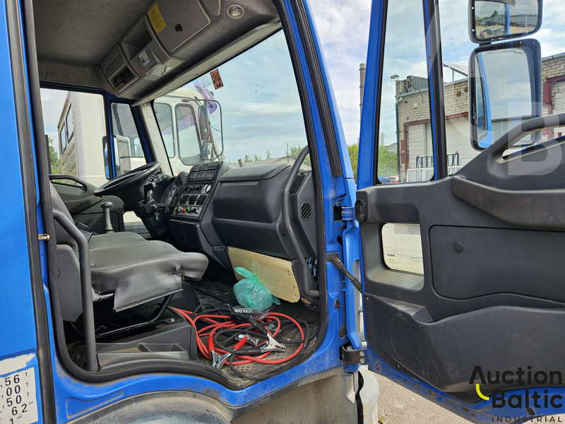 Iveco 100E 18 - Autopacēlājs: foto 5 Iveco 100E 18 - Autopacēlājs: foto 5