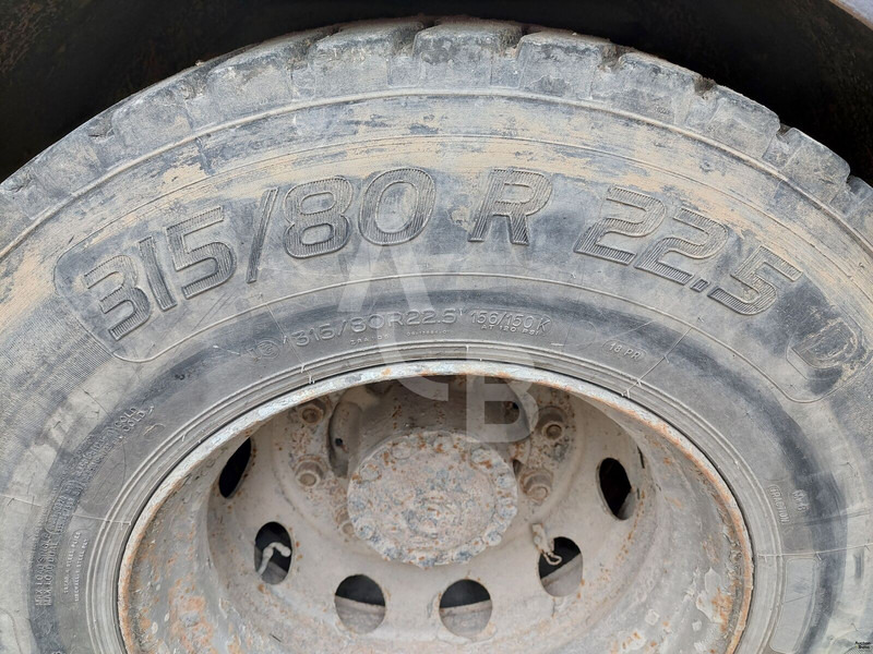 Bortu kravas automašīna/ Platforma, Kravas auto ar manipulatoru Iveco 180E18: foto 16