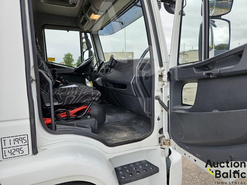 Iveco Euro Cargo 120E 25 - Kravas automašīna refrižerators: foto 5 Iveco Euro Cargo 120E 25 - Kravas automašīna refrižerators: foto 5