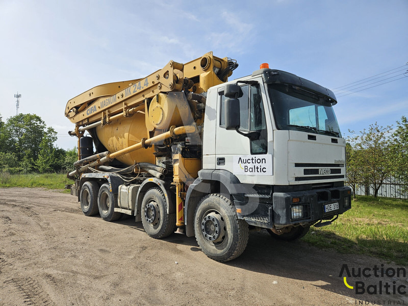 Iveco Magirus - Stacionārais betona sūknis: foto 1 Iveco Magirus - Stacionārais betona sūknis: foto 1