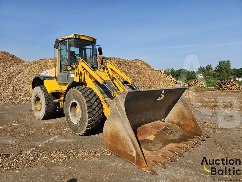JCB 426 HT - Riteņu iekrāvējs: foto 1 JCB 426 HT - Riteņu iekrāvējs: foto 1