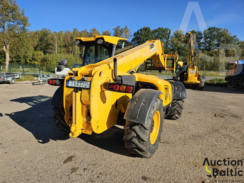 JCB 536-70 Agri Xtra - Teleskopiskais iekrāvējs: foto 4 JCB 536-70 Agri Xtra - Teleskopiskais iekrāvējs: foto 4