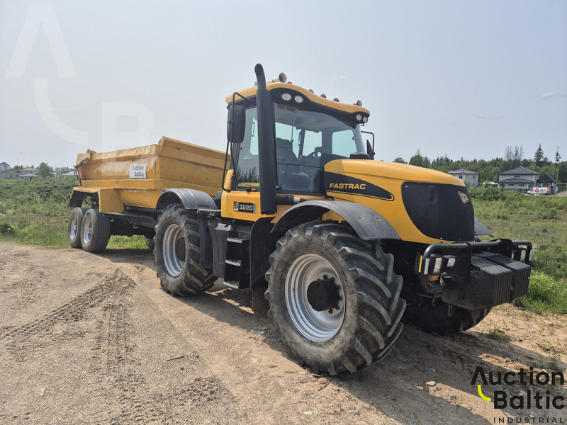 JCB Fastrac 3220 - Traktors: foto 2 JCB Fastrac 3220 - Traktors: foto 2