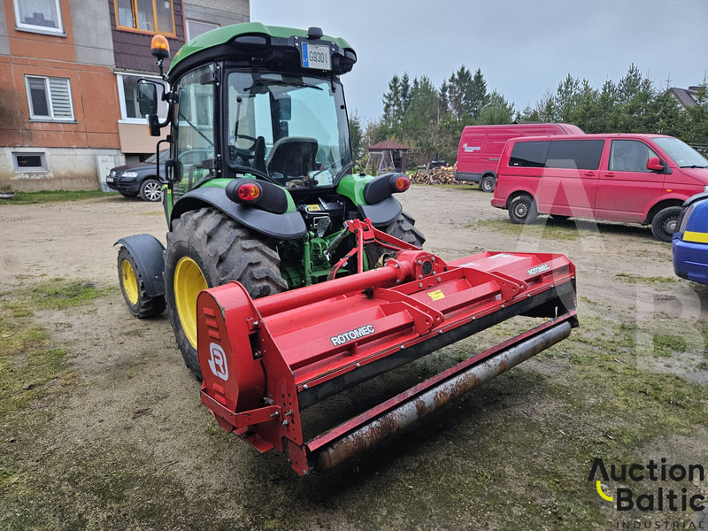 John Deere 4066 R - Traktors: foto 2 John Deere 4066 R - Traktors: foto 2
