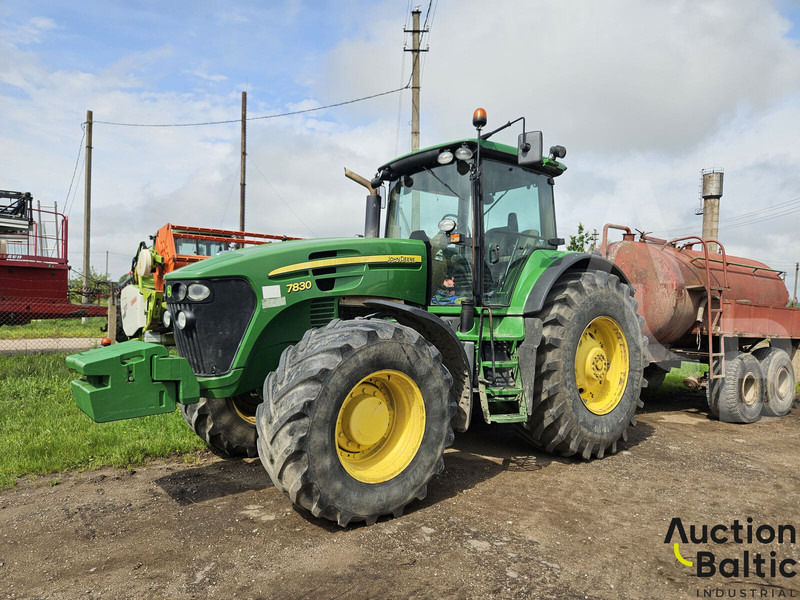 John Deere 7830 - Traktors: foto 1 John Deere 7830 - Traktors: foto 1