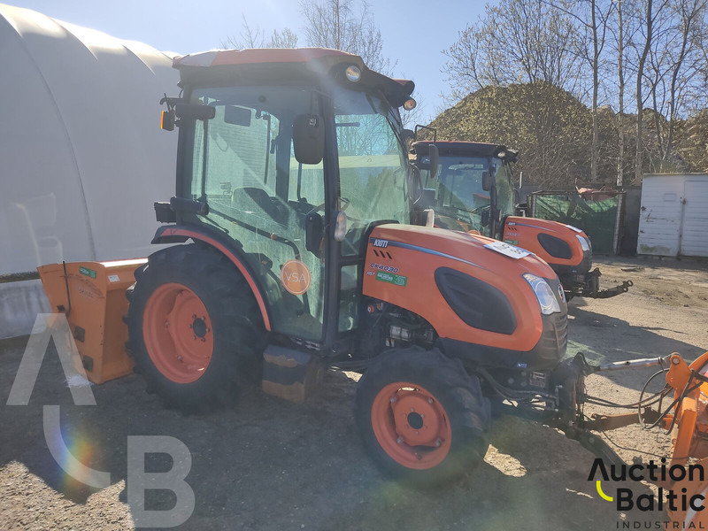 KIOTI CK 4030 - Traktors: foto 2 KIOTI CK 4030 - Traktors: foto 2